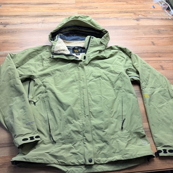 Mountain Hardwear Goretex Jacket Womens Size L/G Green Parka Hood - Picture 5 of 10